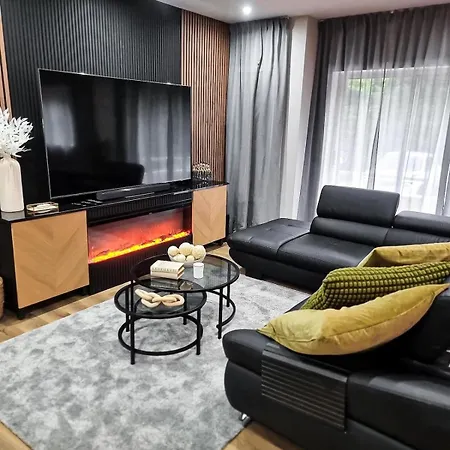 Spacious In Nova De Gaia Porto Sao Lourenco (Santa Maria)