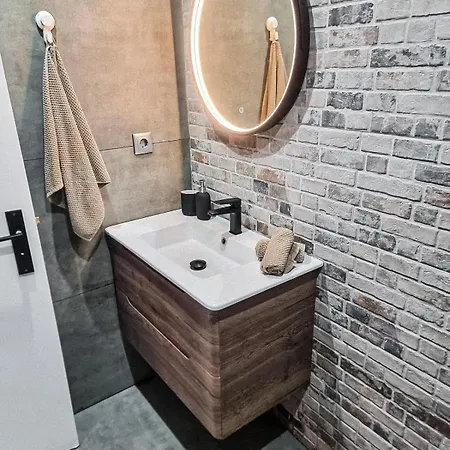 Spacious In Nova De Gaia Porto Sao Lourenco (Santa Maria)